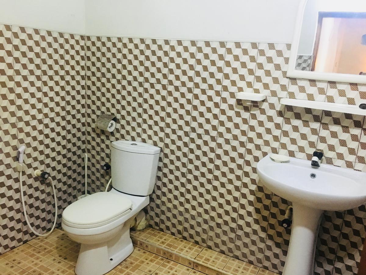 New Land Guest House バッティカロア エクステリア 写真